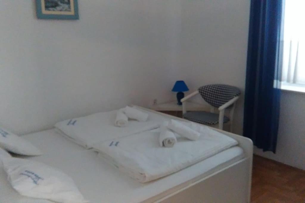 Villa Juras Baška Exteriör bild